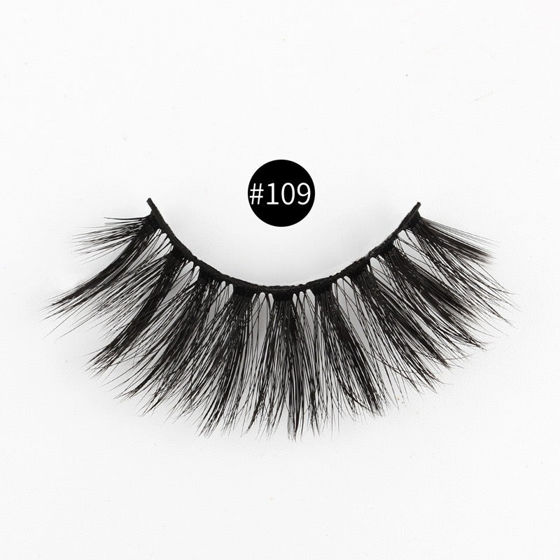 109 Fake lashes for stage